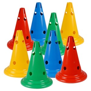 Lot de 8 Cônes multijeux 30 cm / 8 trous