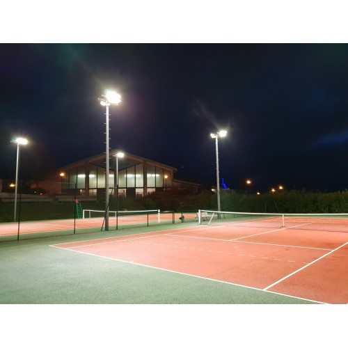 Eclairage court extérieur avec projecteur TANGO 600W