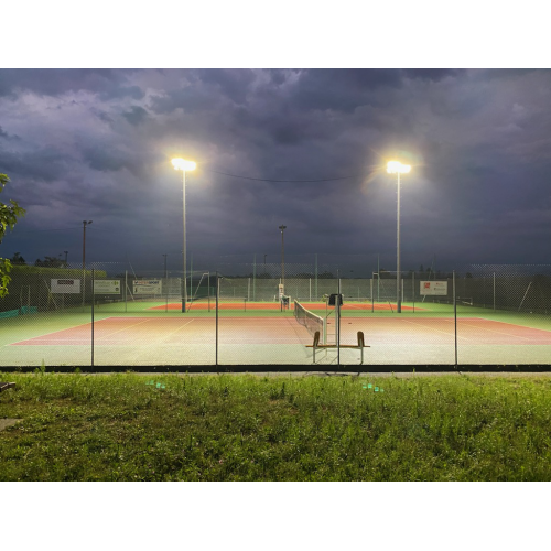 Eclairage court extérieur avec projecteur TANGO 600W