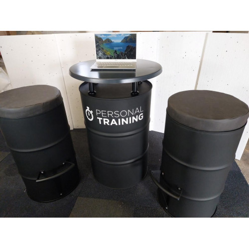 Ensemble mange-debout  + 2 tabourets personnalisé - made in France