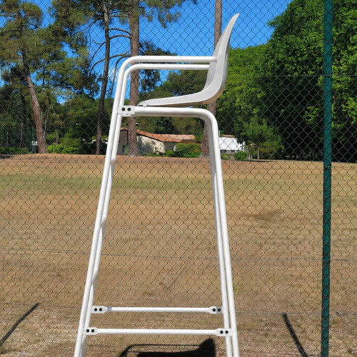 Chaise d'arbitre en acier laquée blanc